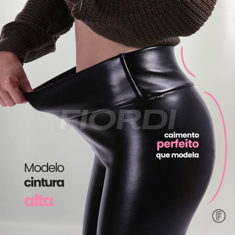 Calça de Couro Aveludada - HotLeg™ [COMPRE 1 LEVE 2] + Brinde Exclusivo